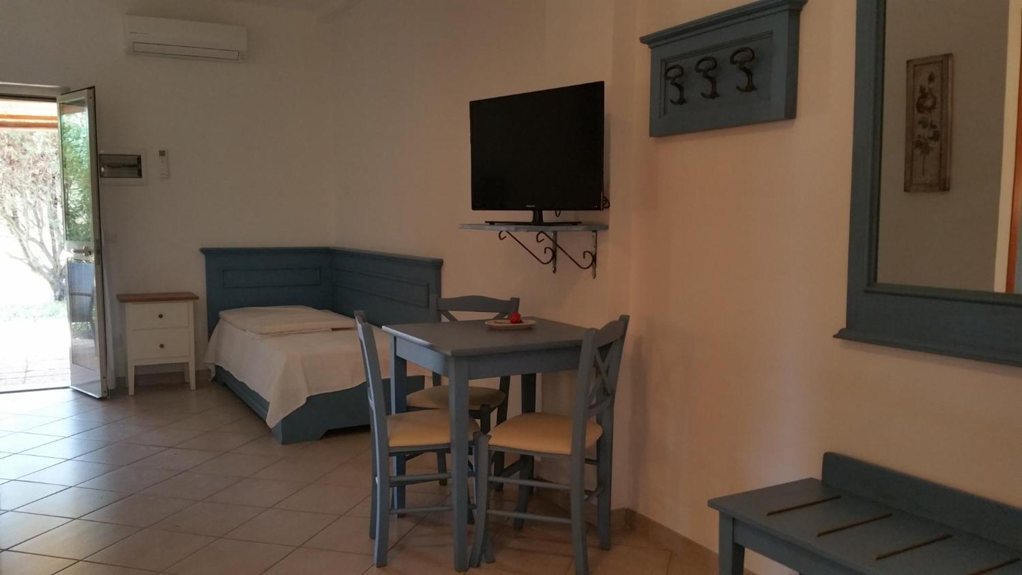 Agrialbergo Capalbio Habitación foto